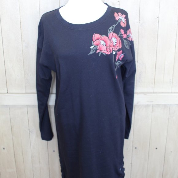 Jessica Simpson Dresses & Skirts - NWT Jessica Simpson Sweatshirt dress